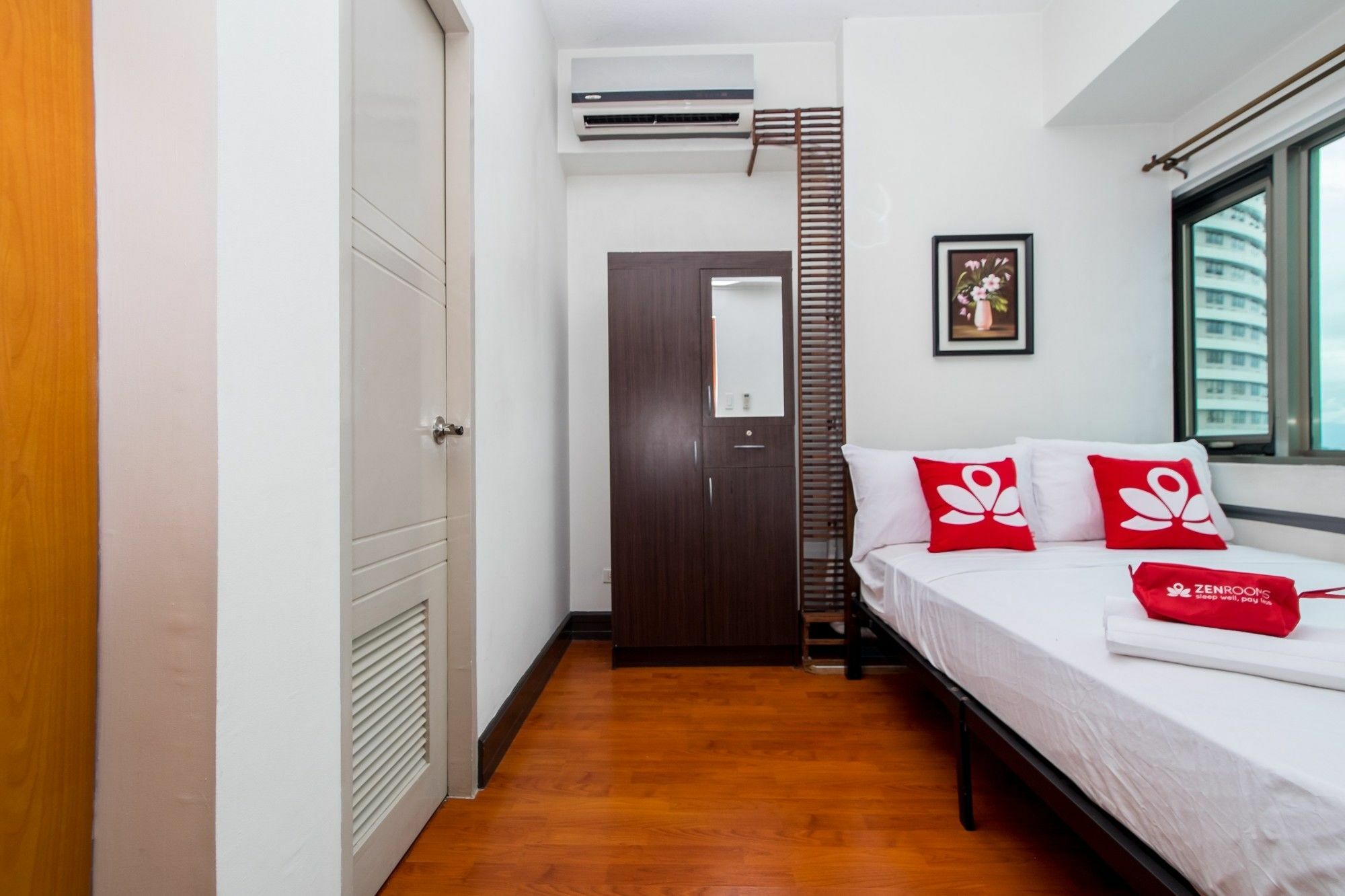 Zen Home Forbeswood Parklane Bgc Taguig Ngoại thất bức ảnh