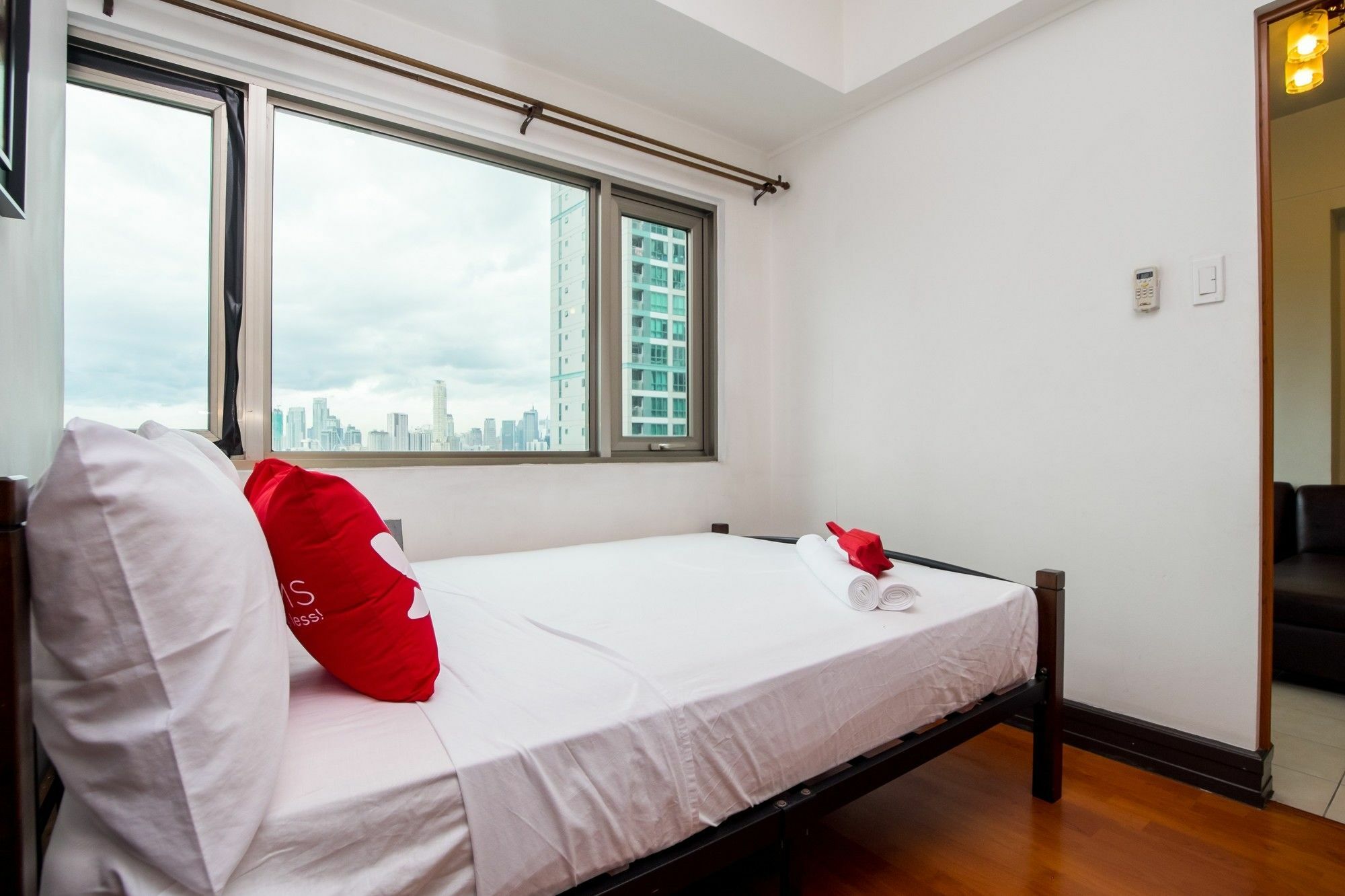 Zen Home Forbeswood Parklane Bgc Taguig Ngoại thất bức ảnh