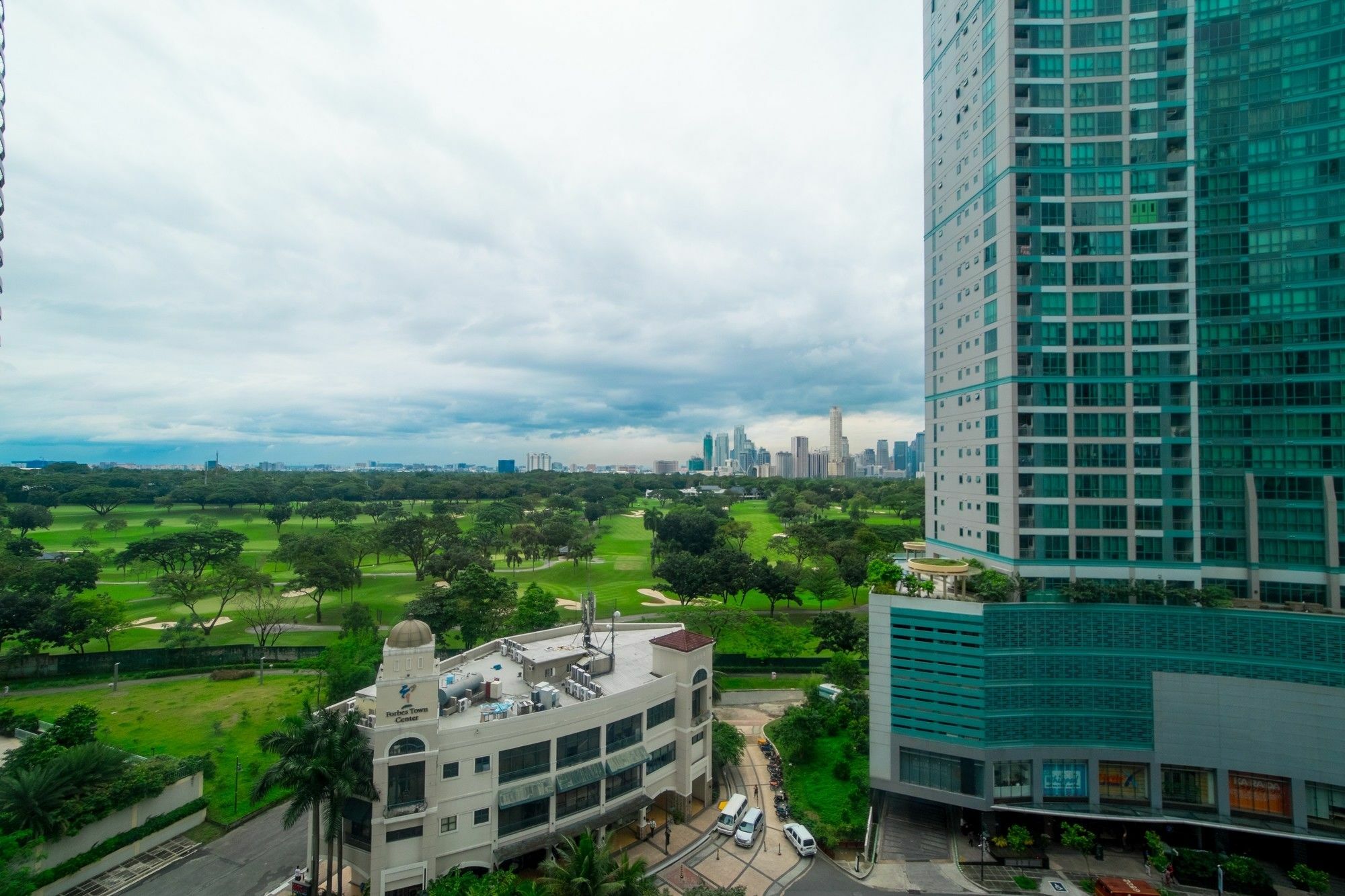 Zen Home Forbeswood Parklane Bgc Taguig Ngoại thất bức ảnh